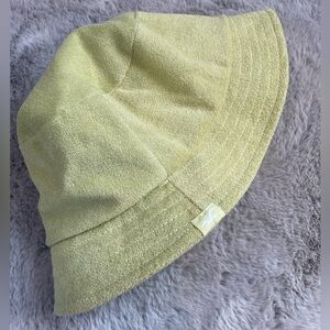Hollister bucket hat